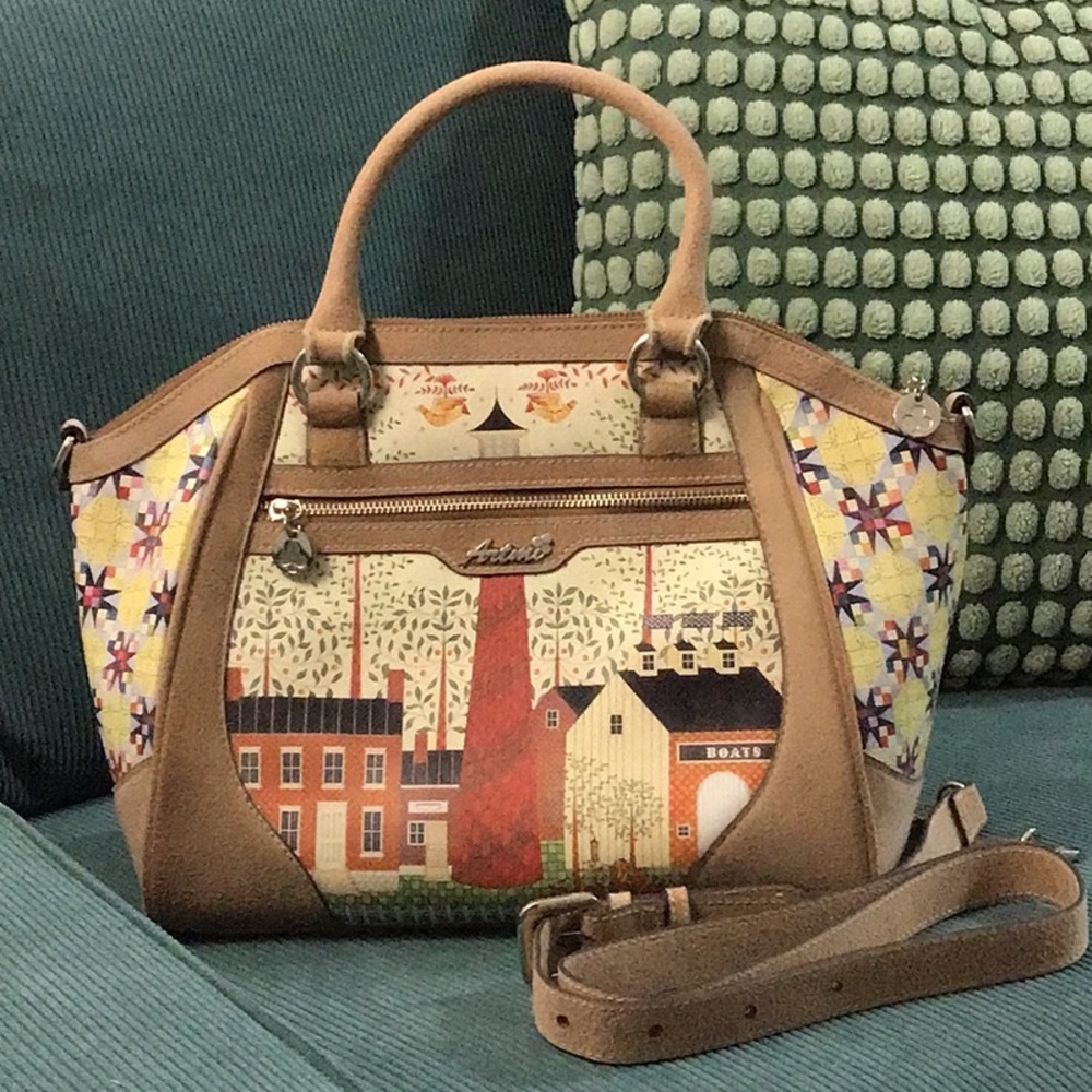 Women's Multicolor Handbag